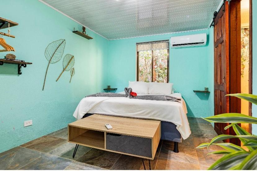 Boutique Rooms River Front At La Junta Dominical Exterior foto
