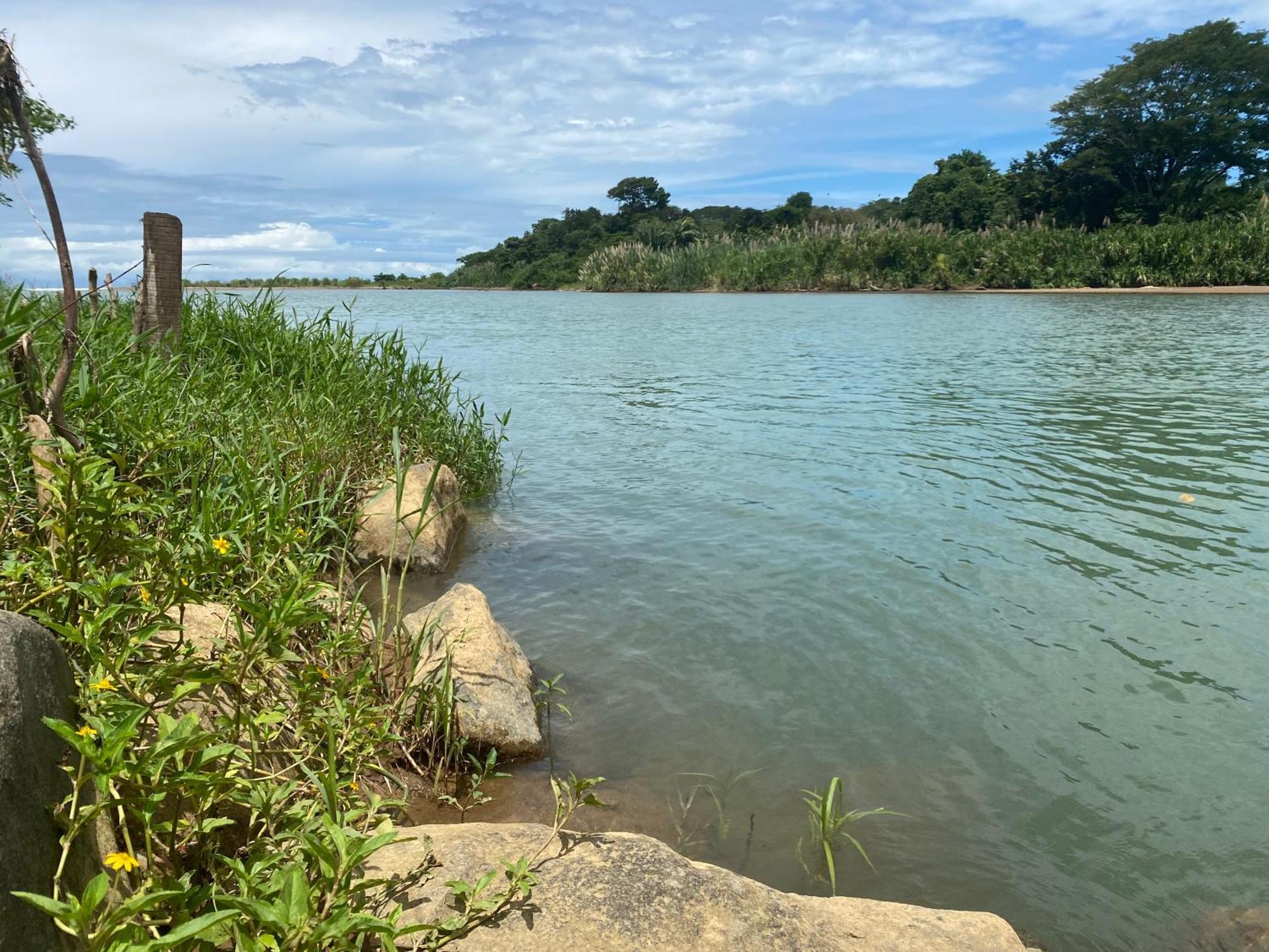 Boutique Rooms River Front At La Junta Dominical Exterior foto