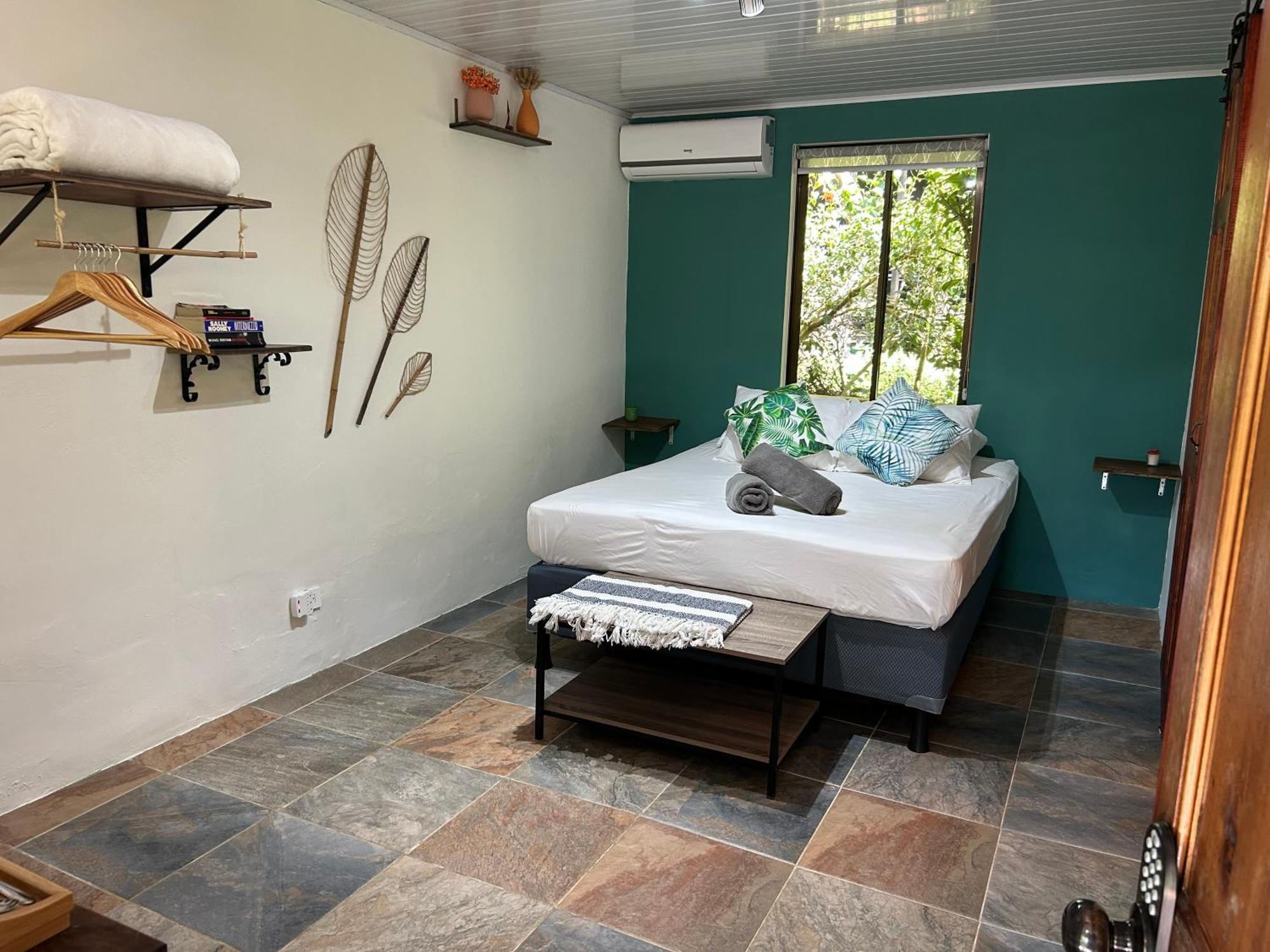 Boutique Rooms River Front At La Junta Dominical Exterior foto